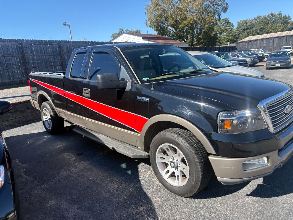 2004 Ford F-150 Lariat's photo