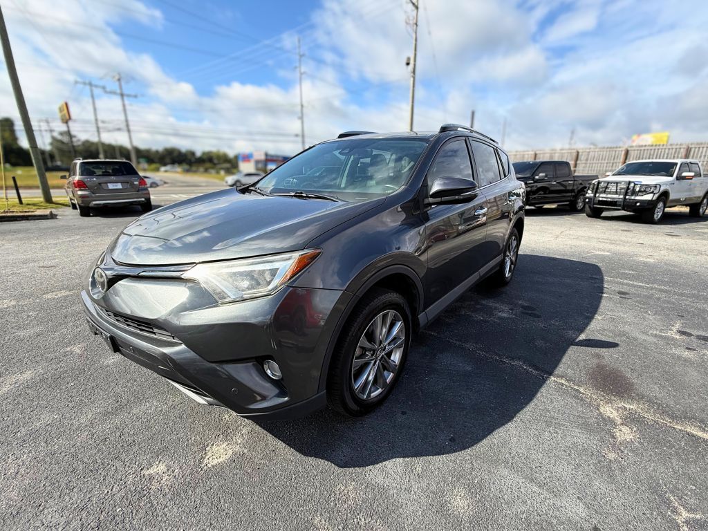 2017 Toyota RAV4 Limited's photo