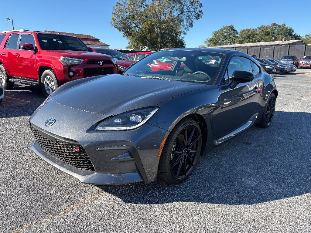 2025 Toyota GR86 Premium's photo