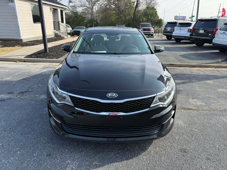 2016 Kia Optima LX's photo