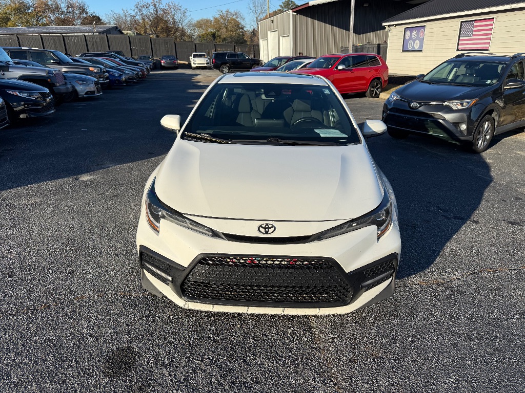 2020 Toyota Corolla SE's photo